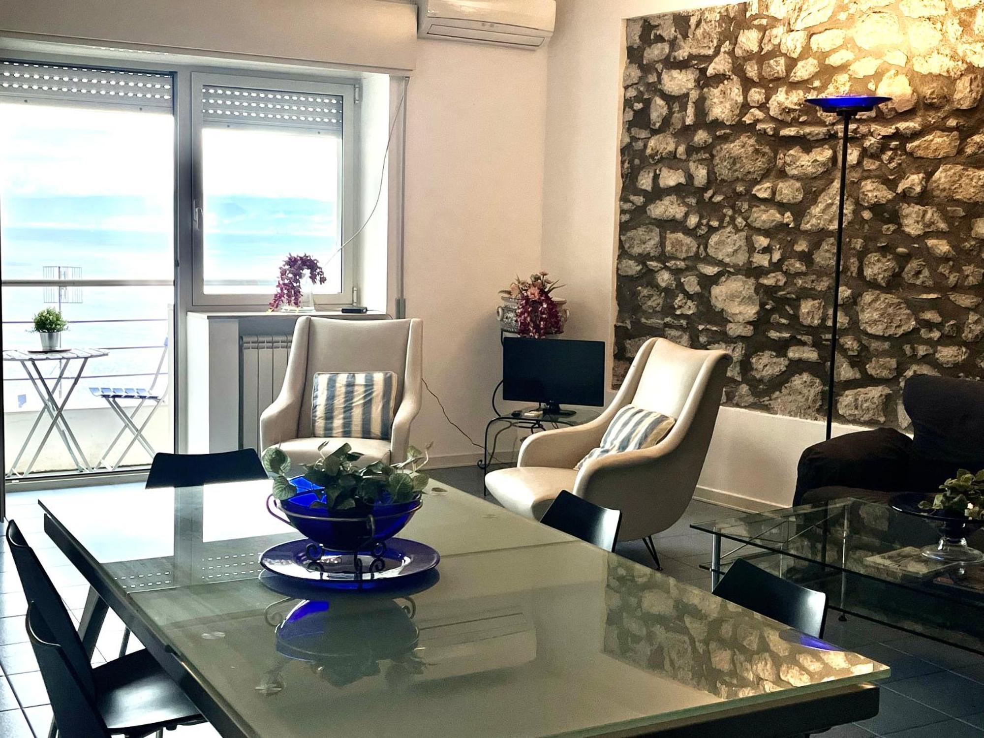 Taormina Center Apartment With Sea View Exteriör bild